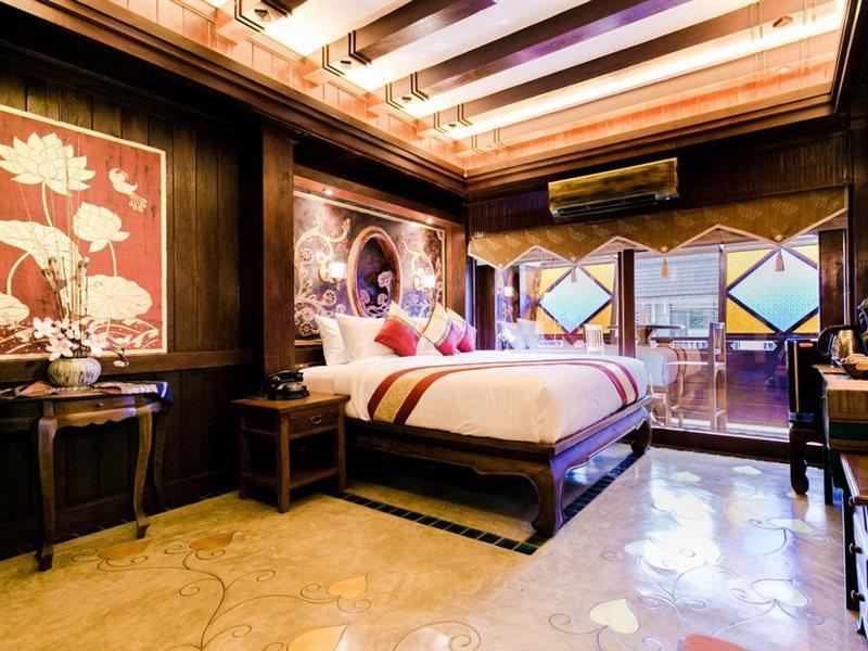 น้ำต้น บูทิค โฮเต็ล Hotel เชียงใหม่ ภายนอก รูปภาพ