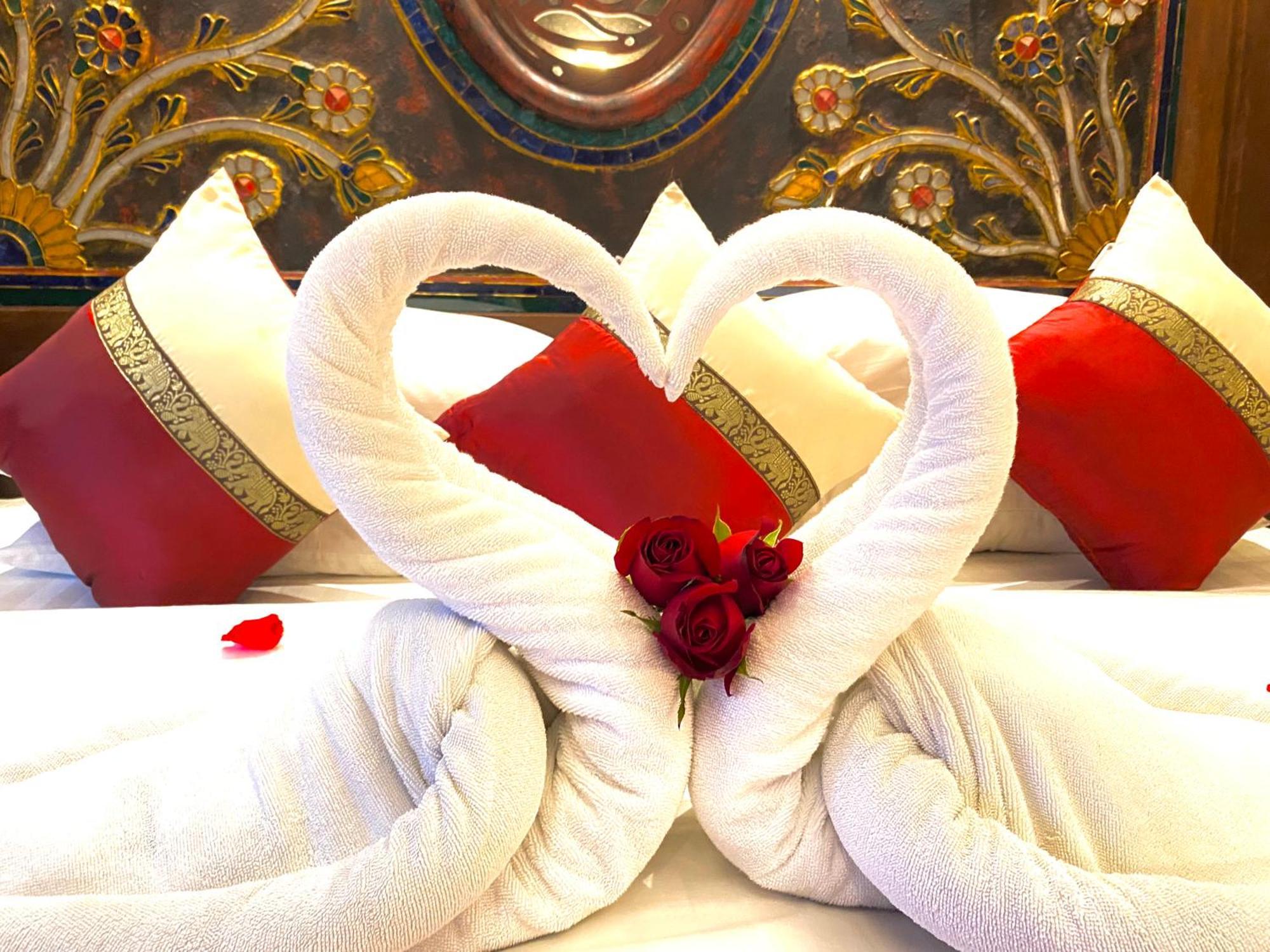 น้ำต้น บูทิค โฮเต็ล Hotel เชียงใหม่ ภายนอก รูปภาพ